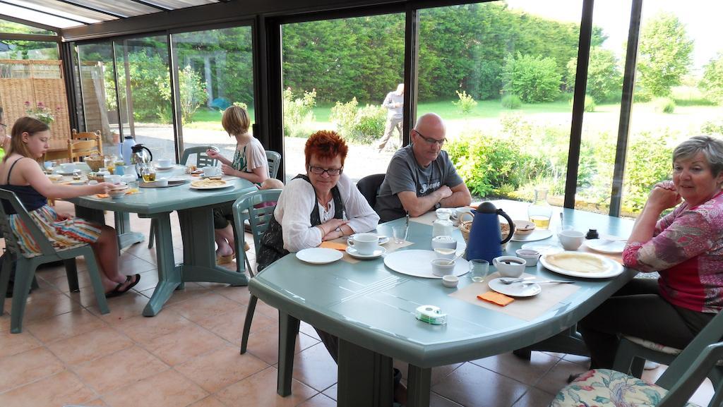 Bed and Breakfast Maison De La Croix Galliot Cherrueix Экстерьер фото